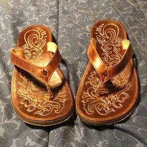 Olukai brown leather sandals size 11